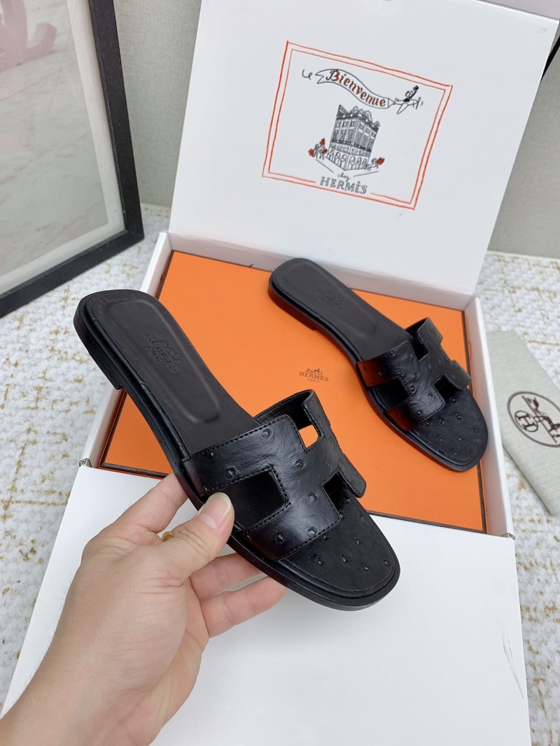 H**me5 slippers